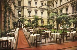 Palengarten vom Hotel Maximilians.