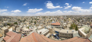 Entdecke die Stadt Madaba.