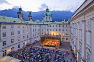 Das schöne Promenadenkonzert in Innsbruck.